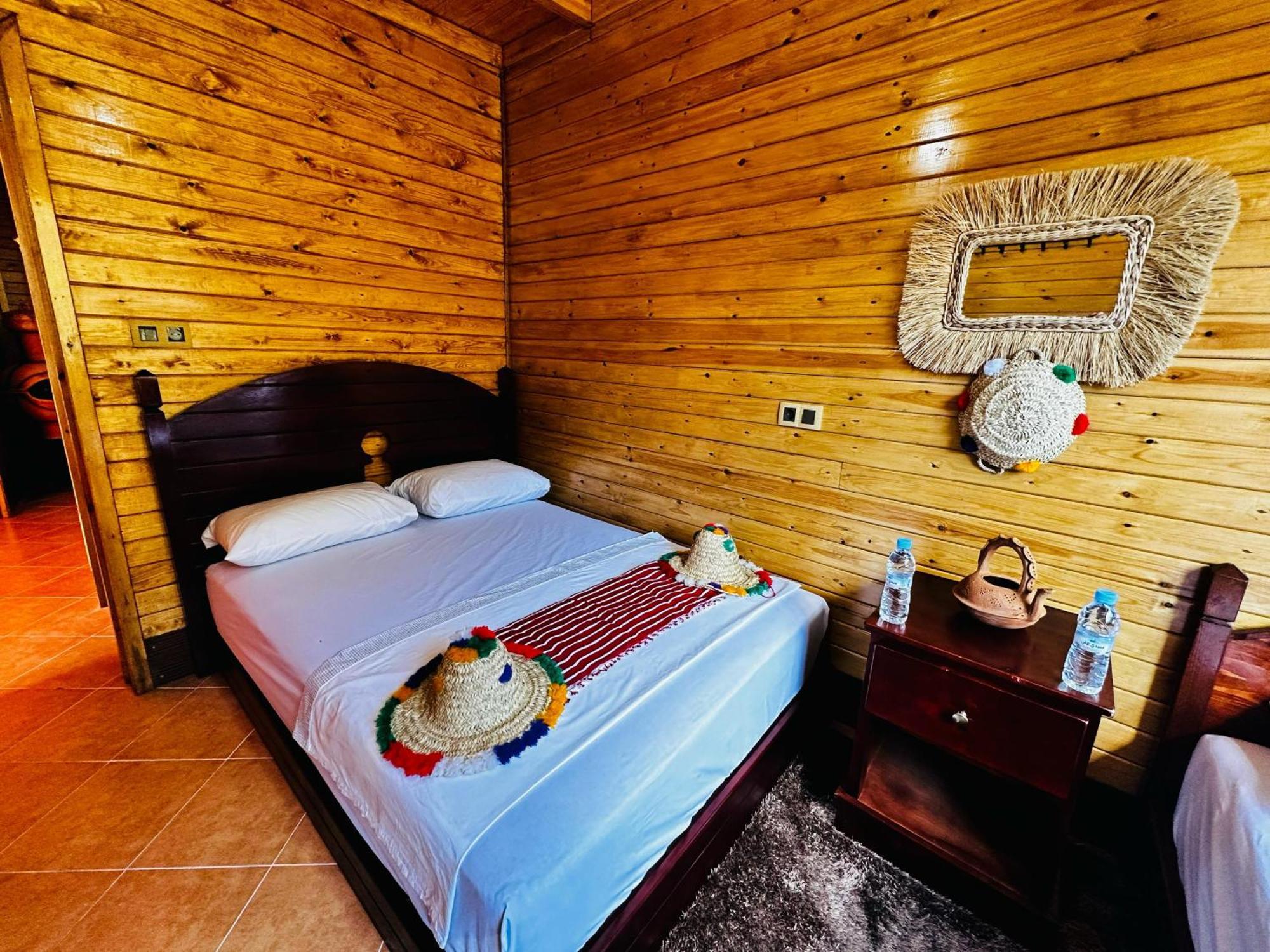 Hotel Nabil Akchour エクステリア 写真