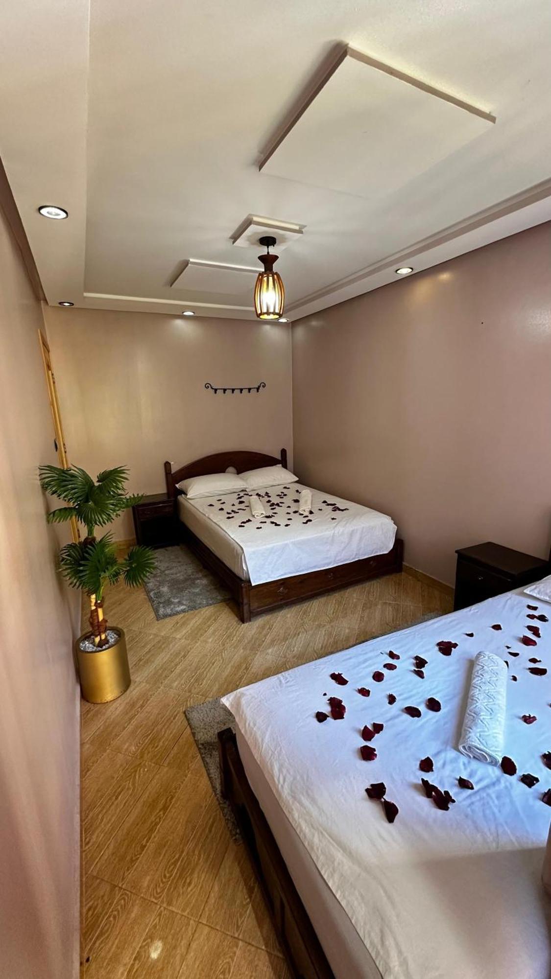 Hotel Nabil Akchour エクステリア 写真