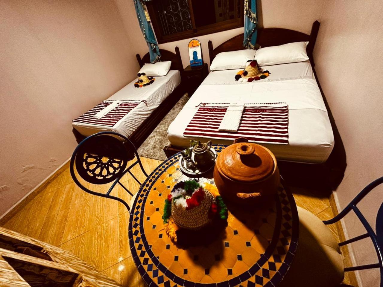 Hotel Nabil Akchour エクステリア 写真