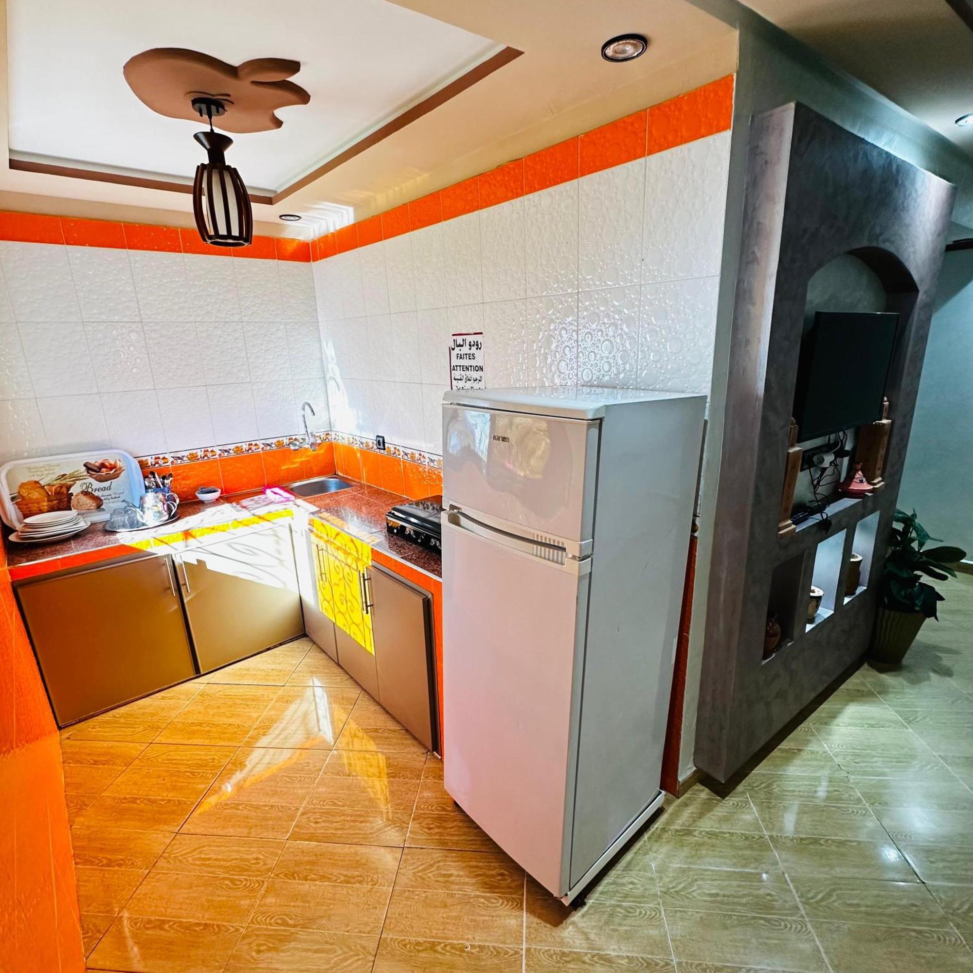 Hotel Nabil Akchour エクステリア 写真